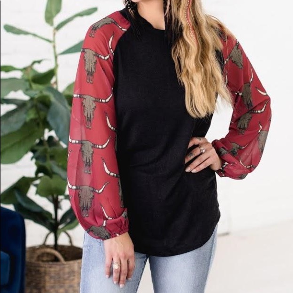 Western Boho Balloon Sleeve Black and Red Bull Top